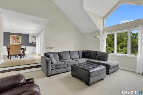 14 Brandon Lane Stonington CT 06355