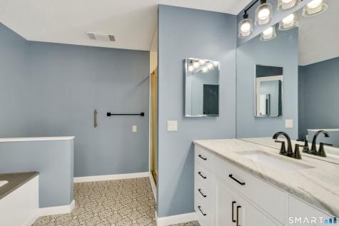 14 Brandon Lane Stonington CT 06355