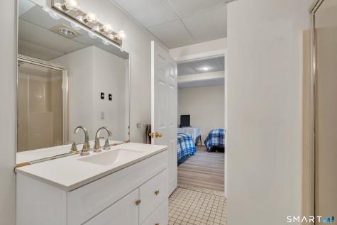14 Brandon Lane Stonington CT 06355