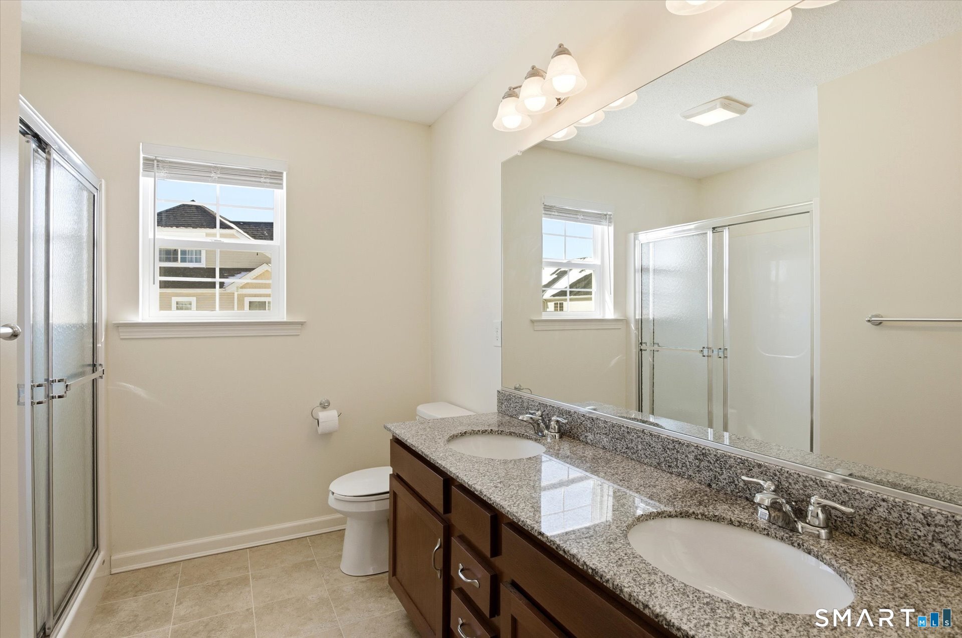 42 Lexie Lane South Windsor CT 06074