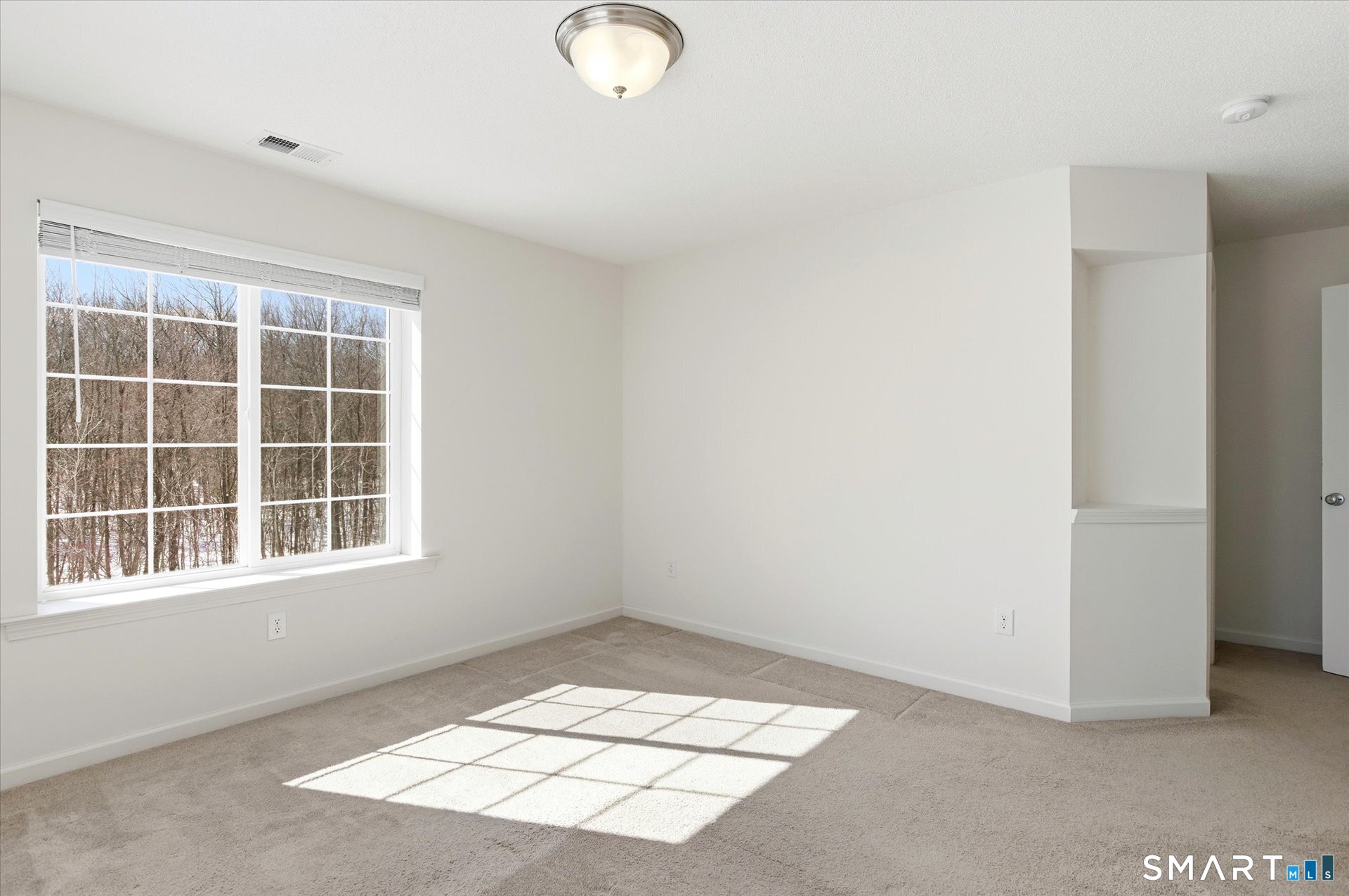 42 Lexie Lane South Windsor CT 06074