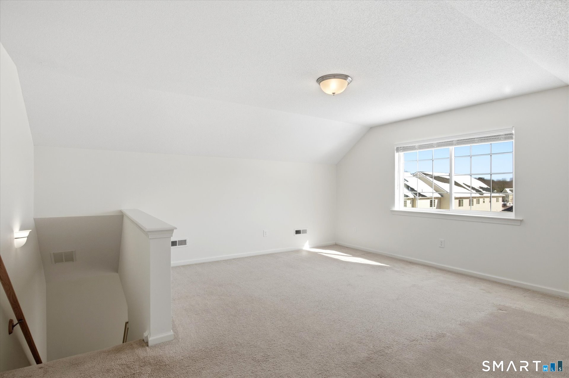 42 Lexie Lane South Windsor CT 06074