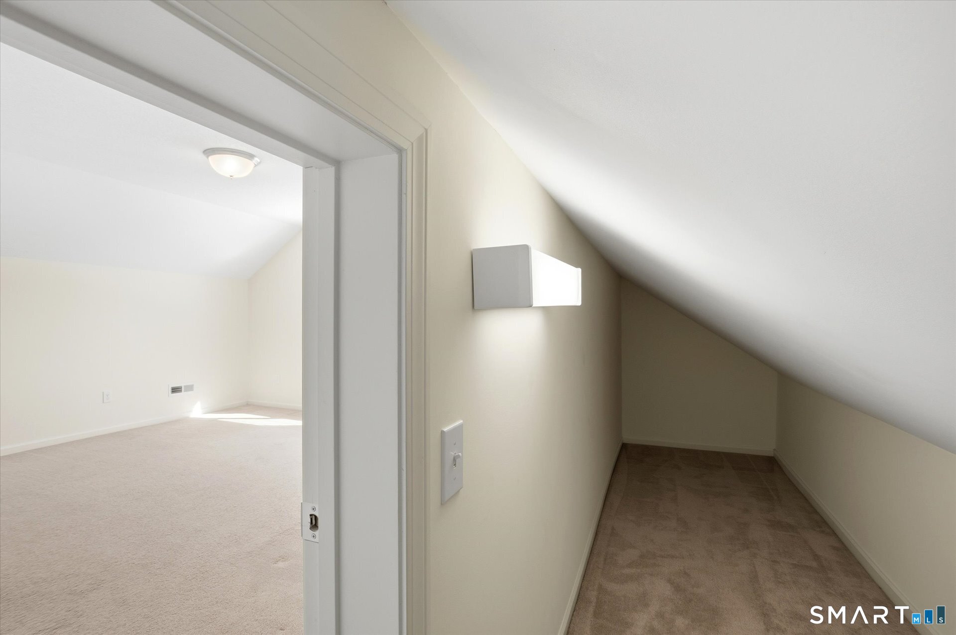 42 Lexie Lane South Windsor CT 06074