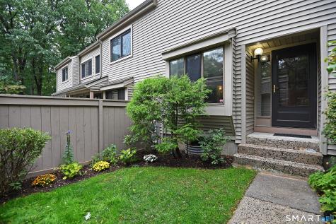 37 Farmington Chase Crescent Farmington CT 06032
