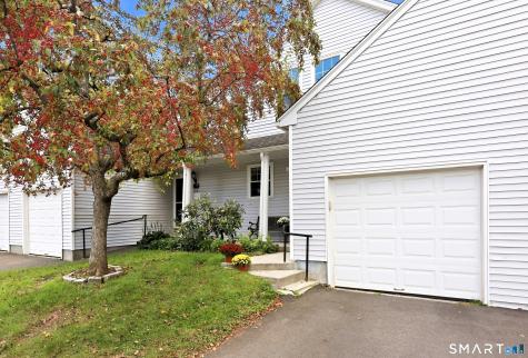 10 Jamie Lane Manchester CT 06042