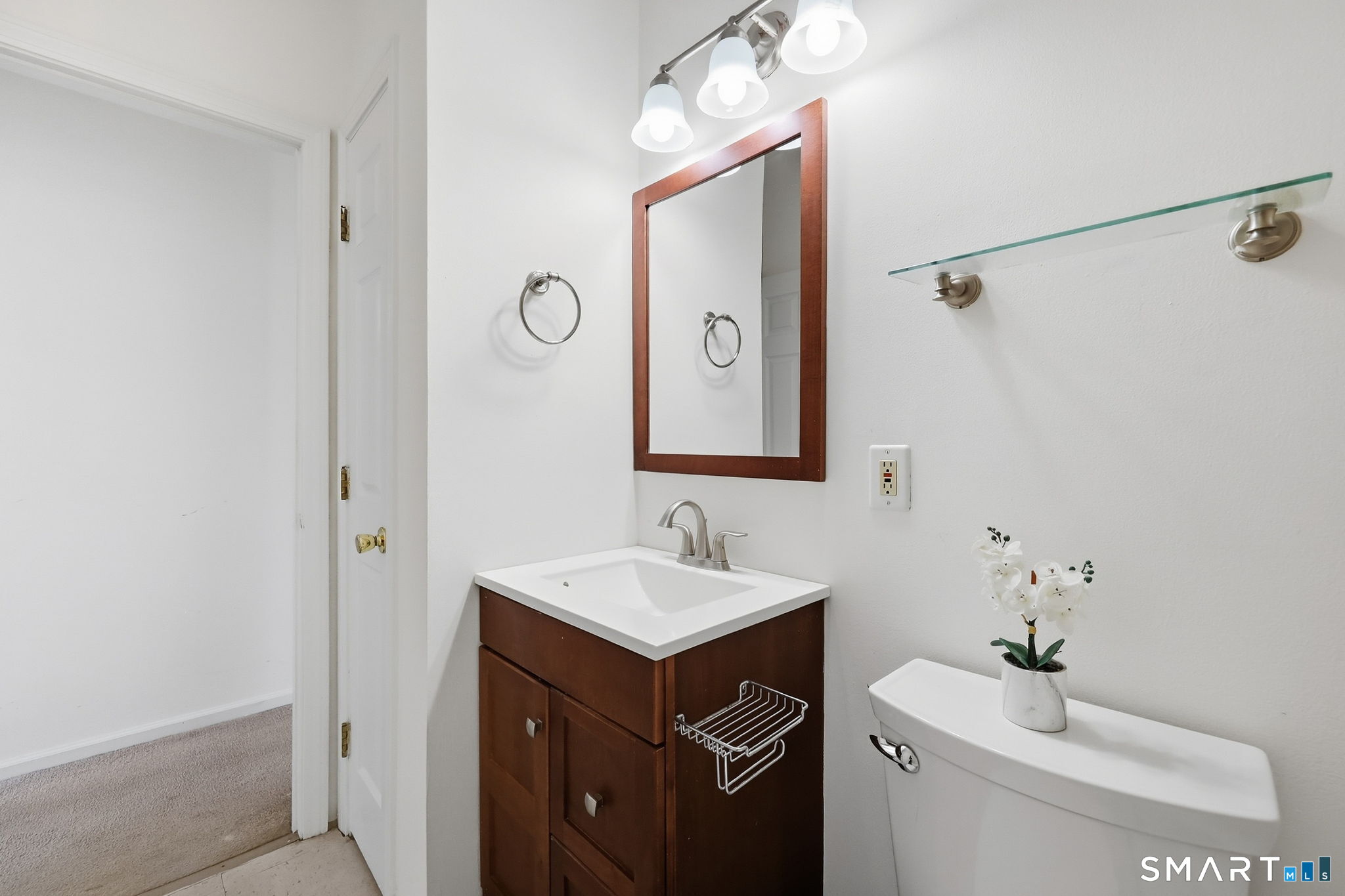 10 Jamie Lane Manchester CT 06042