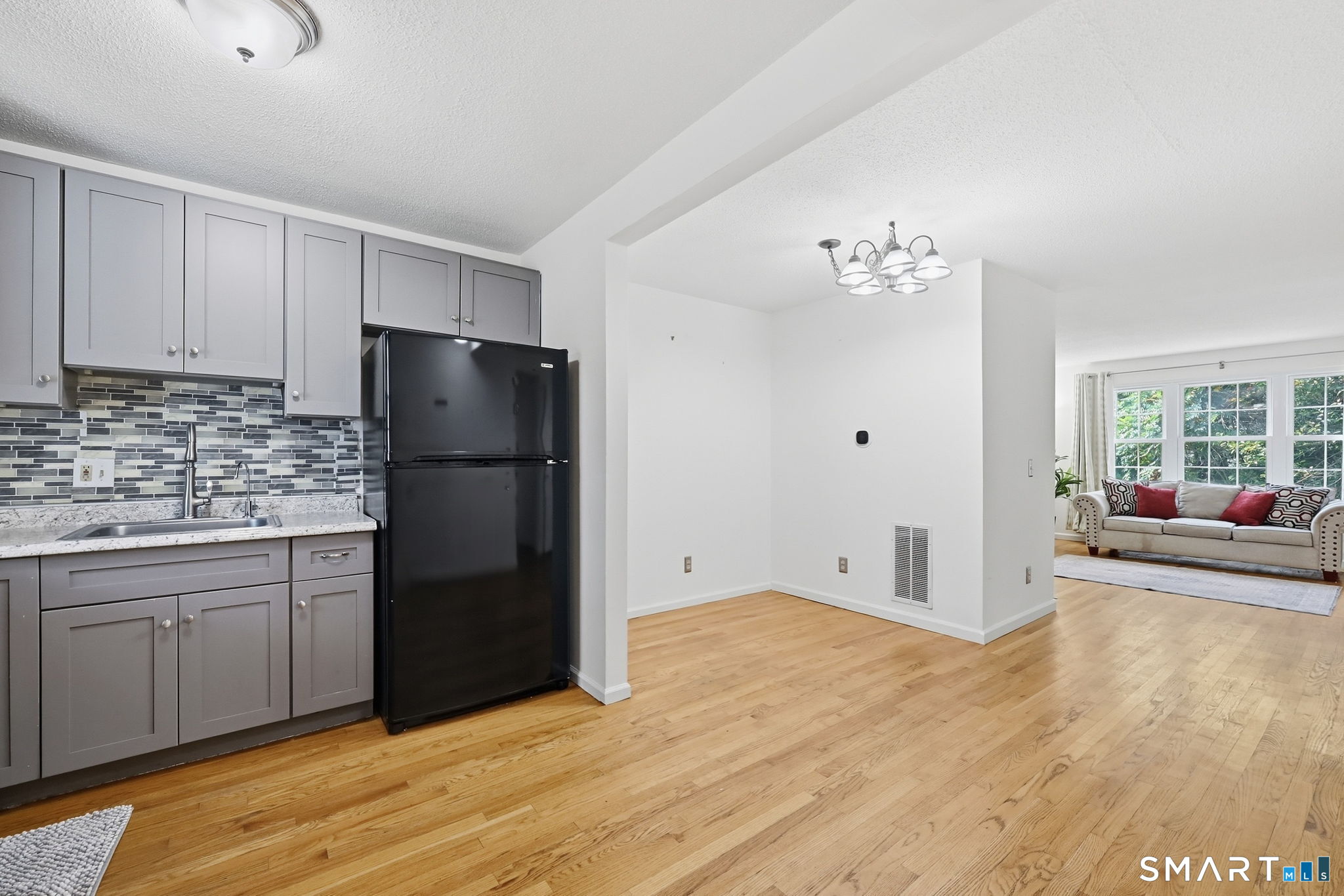 10 Jamie Lane Manchester CT 06042