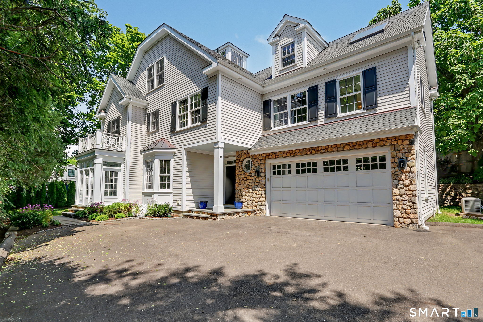 31 Richmond Hill Road New Canaan CT 06840