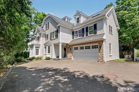 31 Richmond Hill Road New Canaan CT 06840