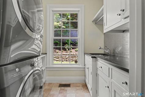 31 Richmond Hill Road New Canaan CT 06840