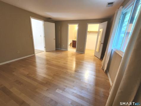 9 Oak Forest Drive Manchester CT 06042