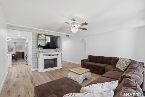 814 Popes Island Road Milford CT 06461