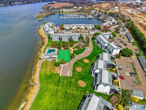 814 Popes Island Road Milford CT 06461
