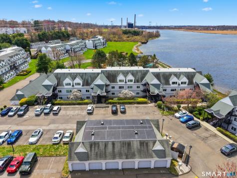 814 Popes Island Road Milford CT 06461
