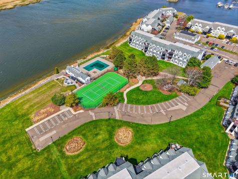 814 Popes Island Road Milford CT 06461