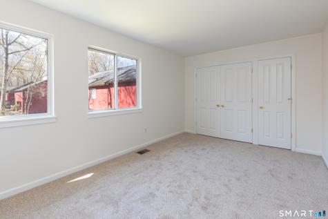 23 Lower Commons Woodbury CT 06798