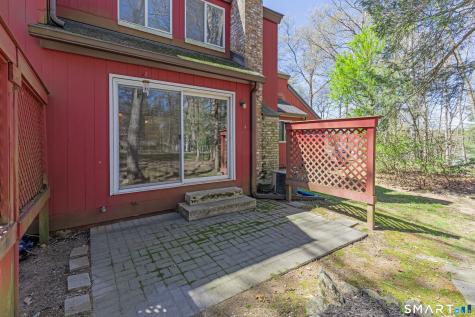 23 Lower Commons Woodbury CT 06798