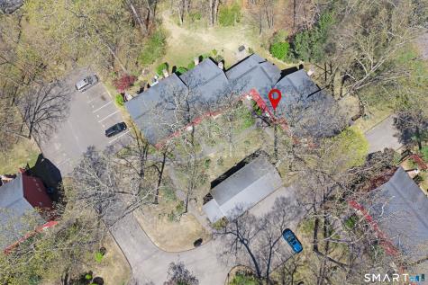 23 Lower Commons Woodbury CT 06798