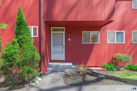 23 Lower Commons Woodbury CT 06798