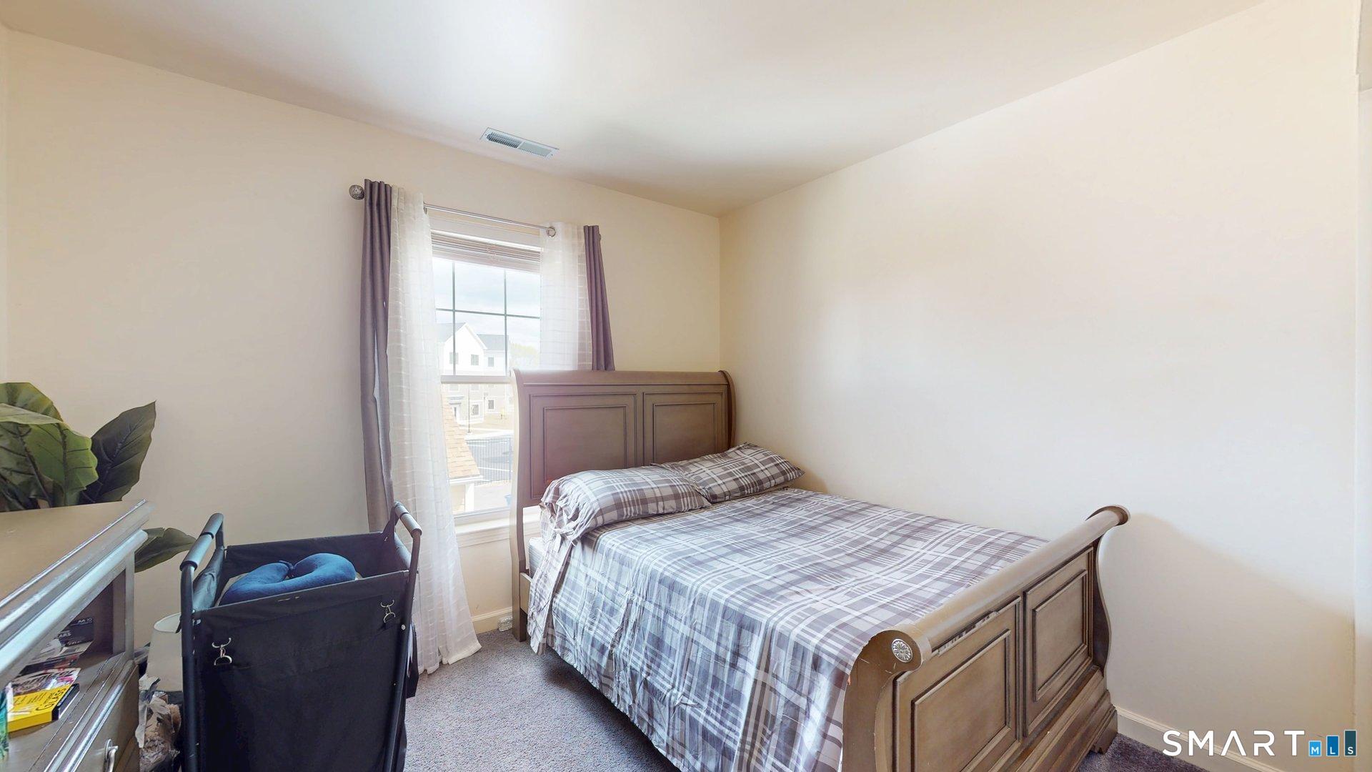 64 Osten Boulevard Hartford CT 06106