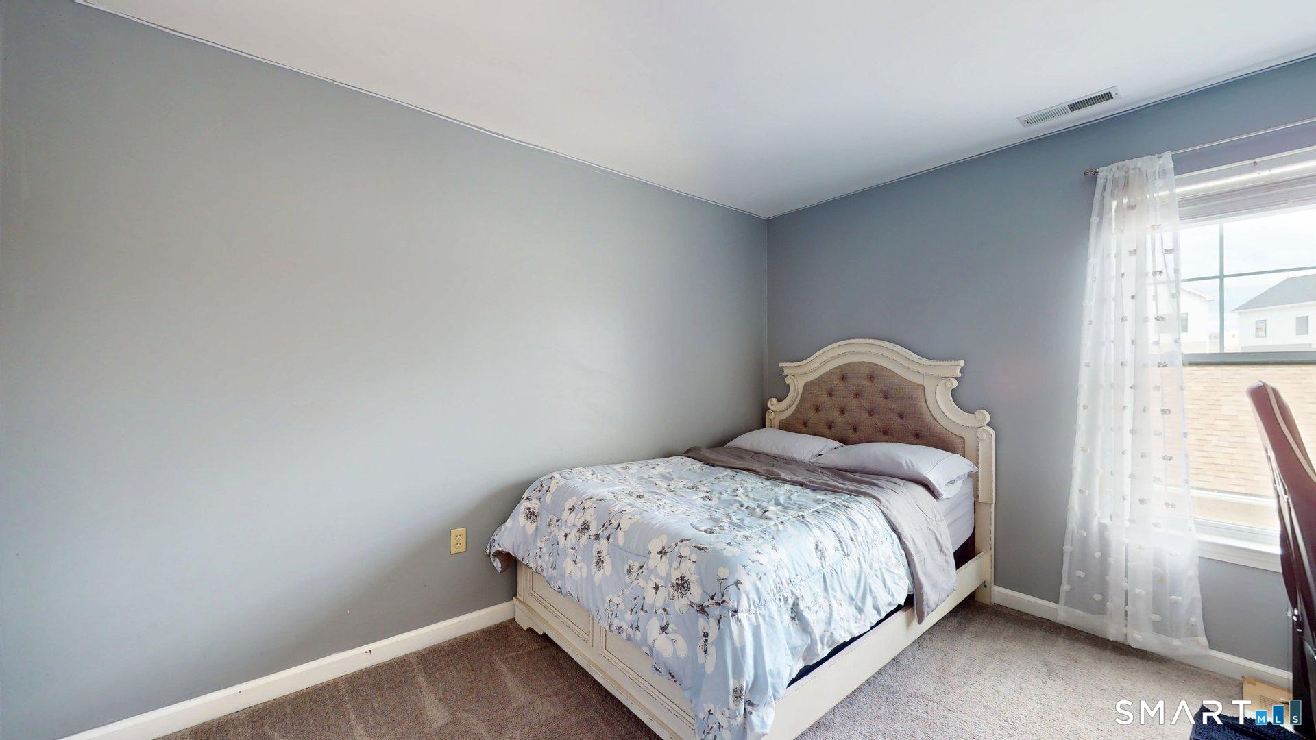 64 Osten Boulevard Hartford CT 06106
