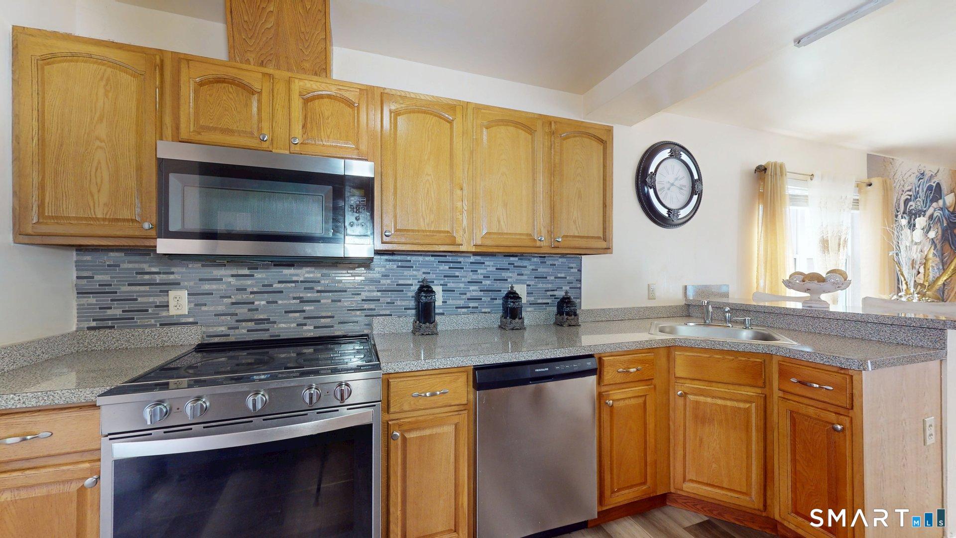 64 Osten Boulevard Hartford CT 06106