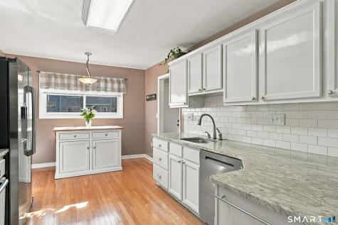 203 Greens Farm Road Branford CT 06405