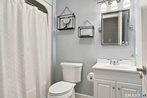 203 Greens Farm Road Branford CT 06405