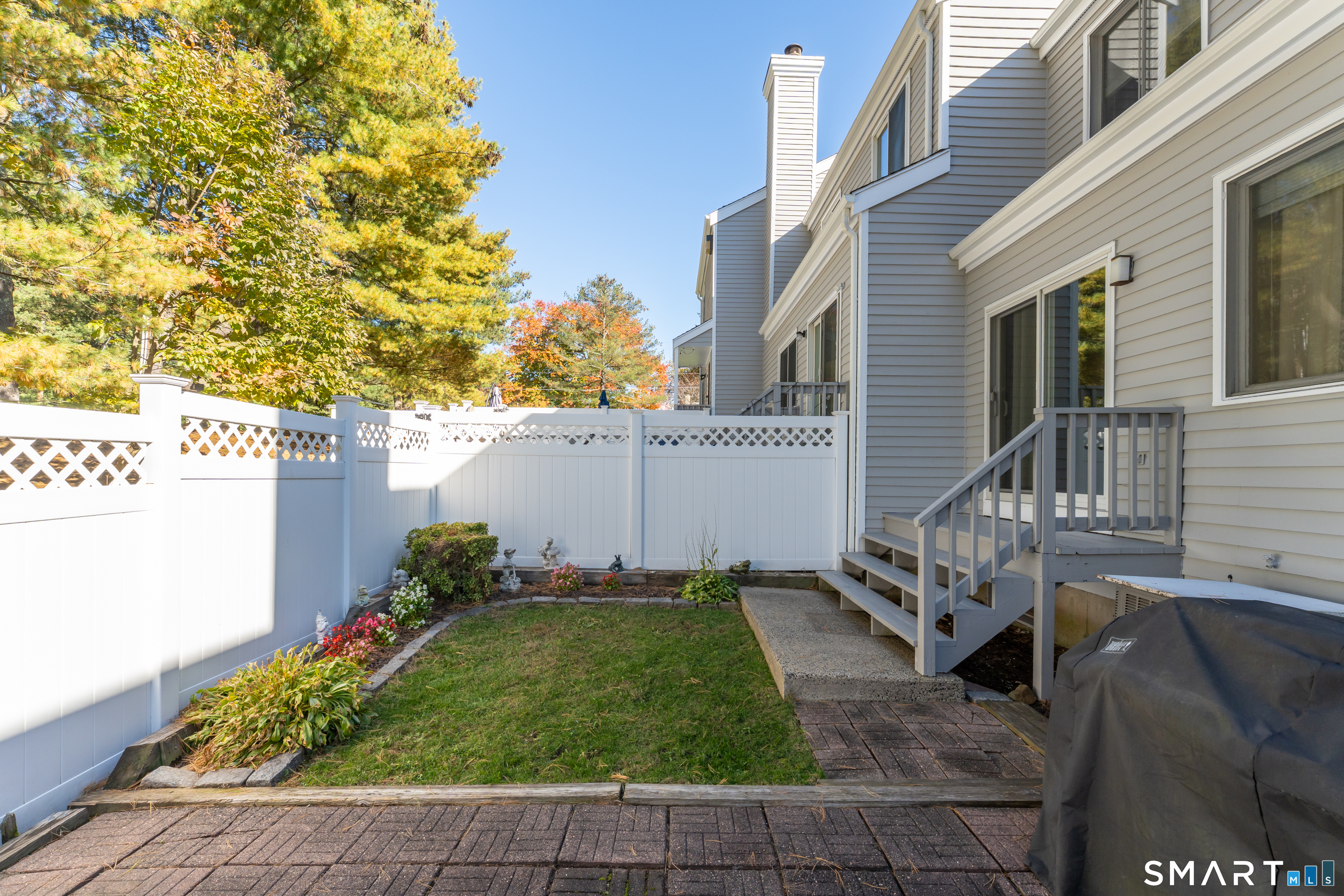 203 Greens Farm Road Branford CT 06405