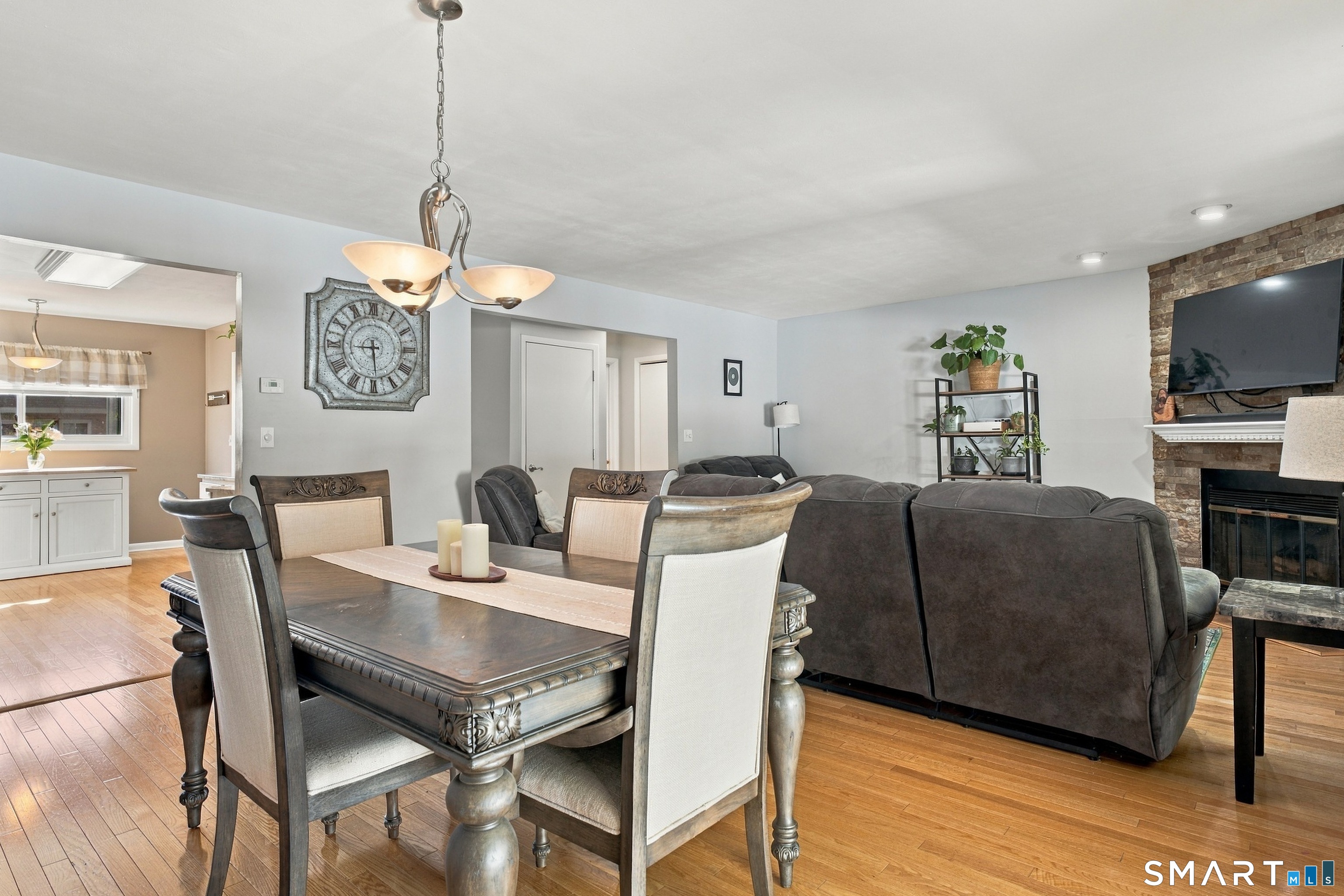 203 Greens Farm Road Branford CT 06405
