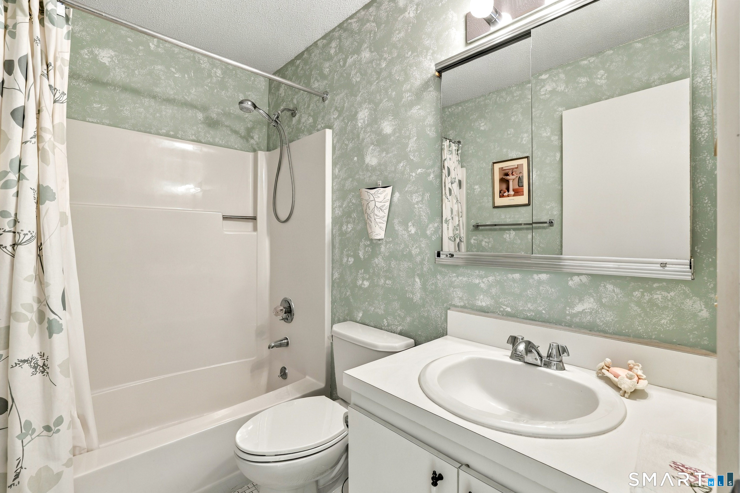126 Hopmeadow Street Simsbury CT 06089
