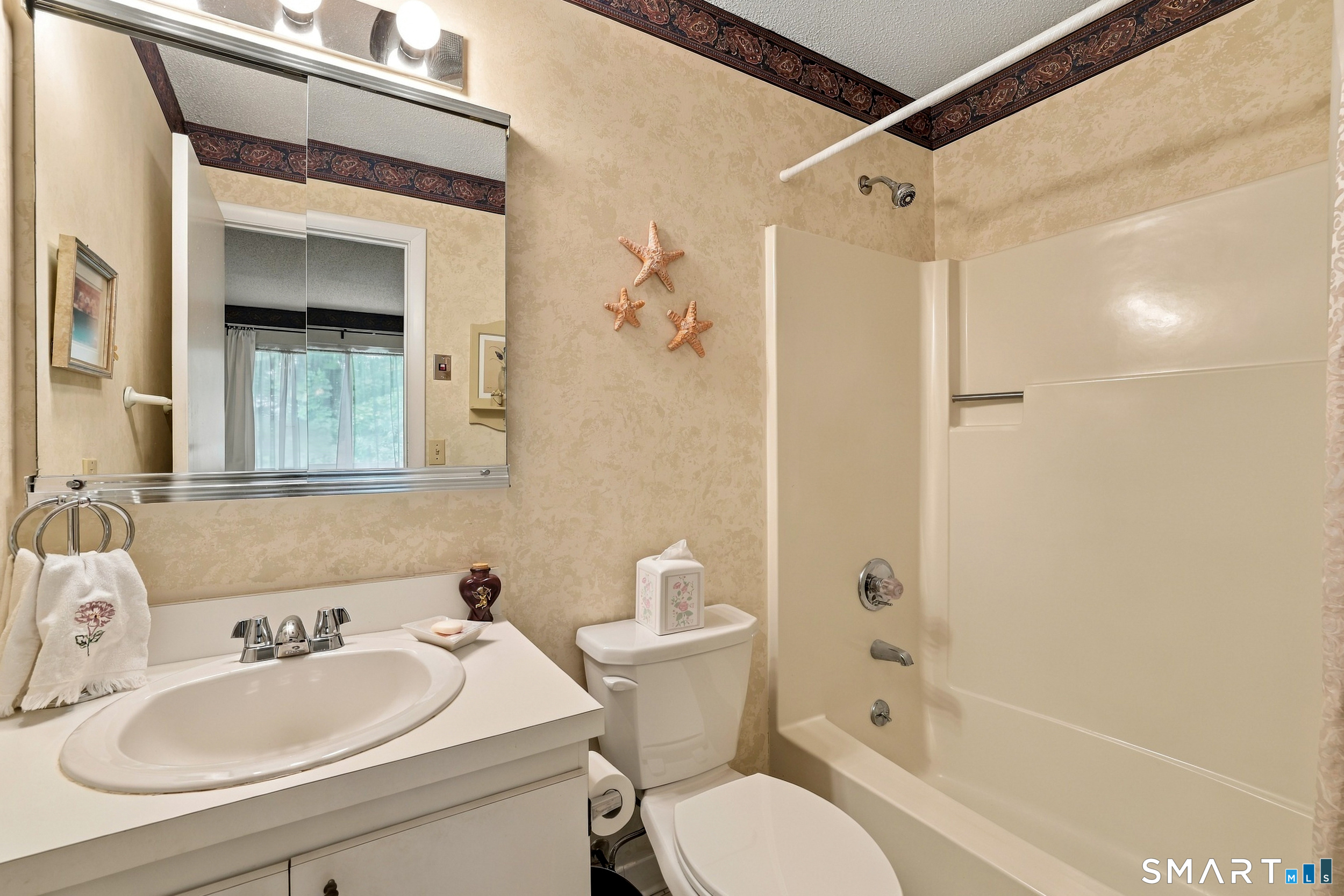 126 Hopmeadow Street Simsbury CT 06089