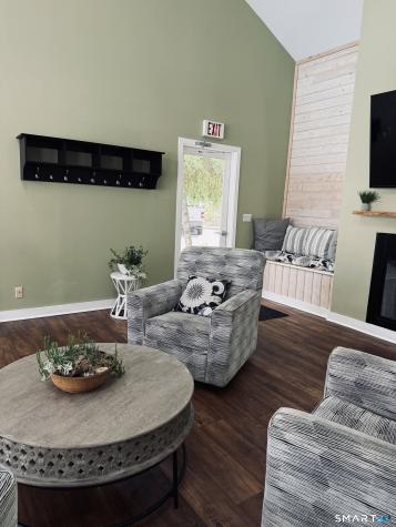 924 Old Pond Lane Norwich CT 06360