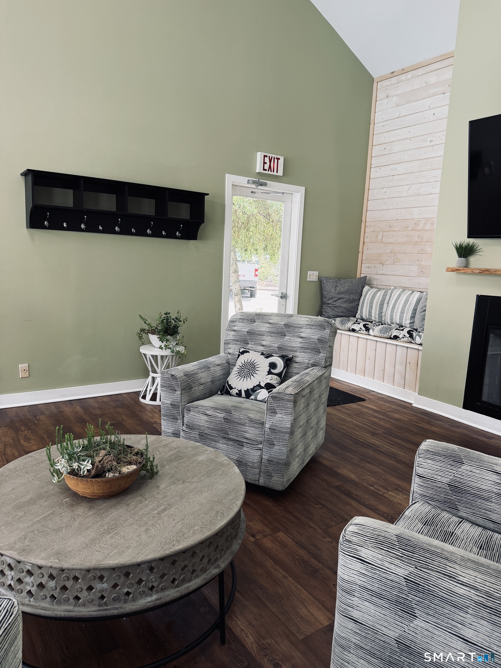 924 Old Pond Lane Norwich CT 06360