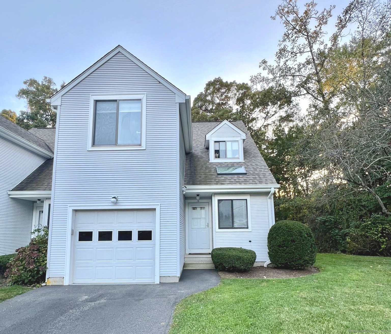 16 Stream Court Farmington CT 06032