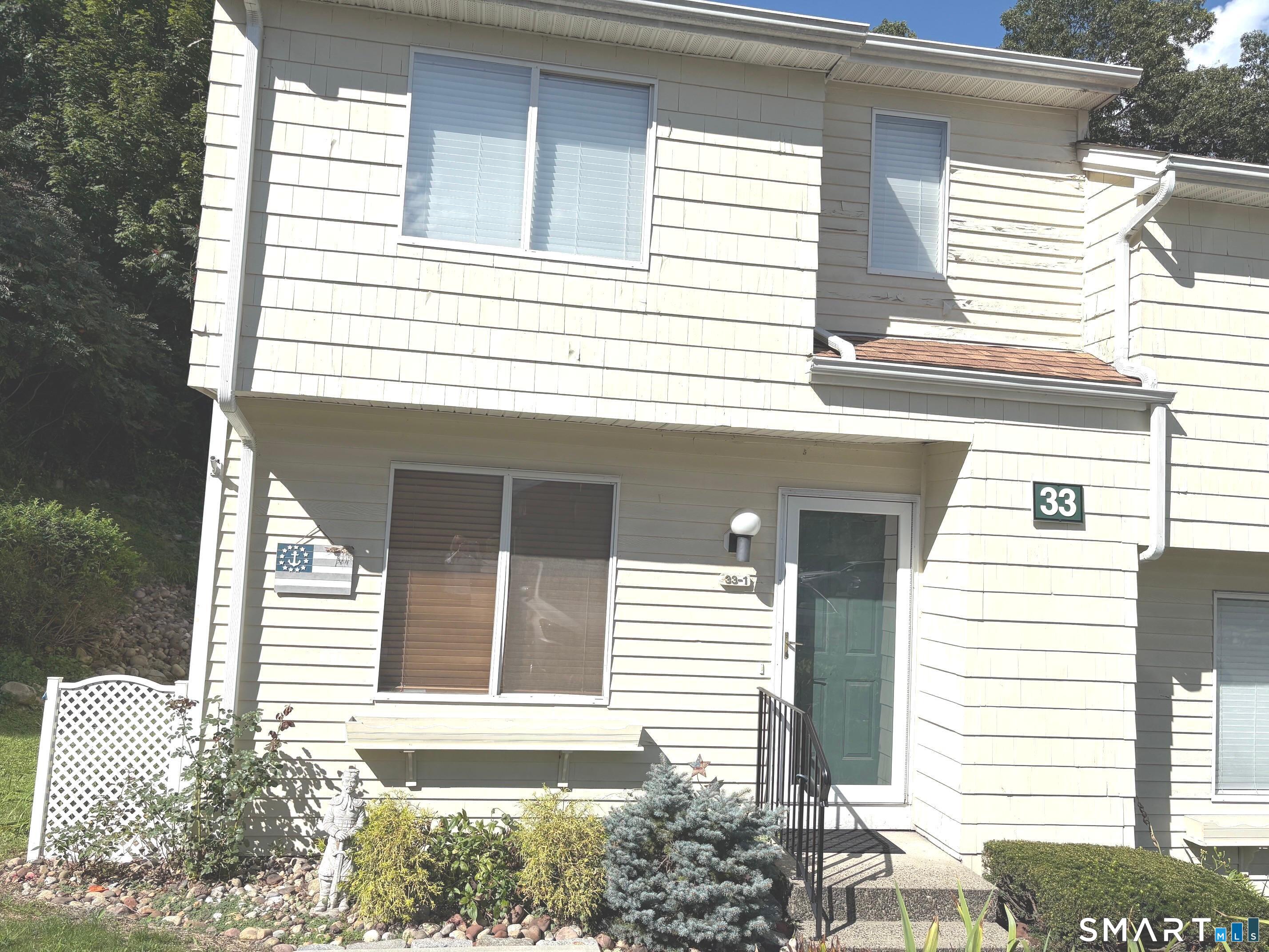 166 Old Brookfield Road Danbury CT 06811