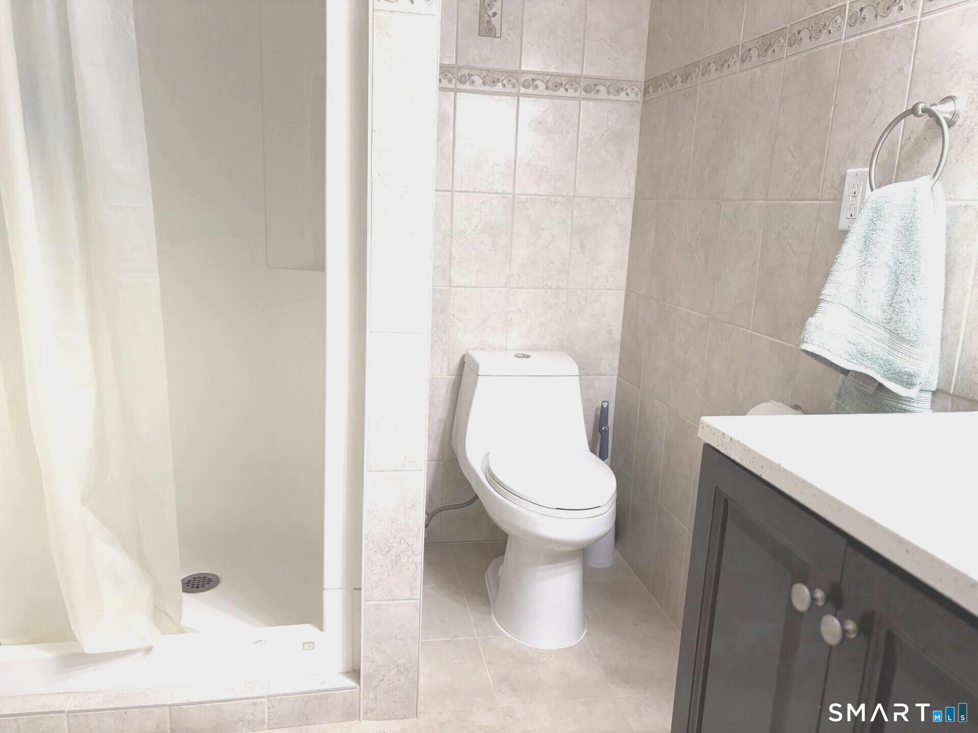 166 Old Brookfield Road Danbury CT 06811