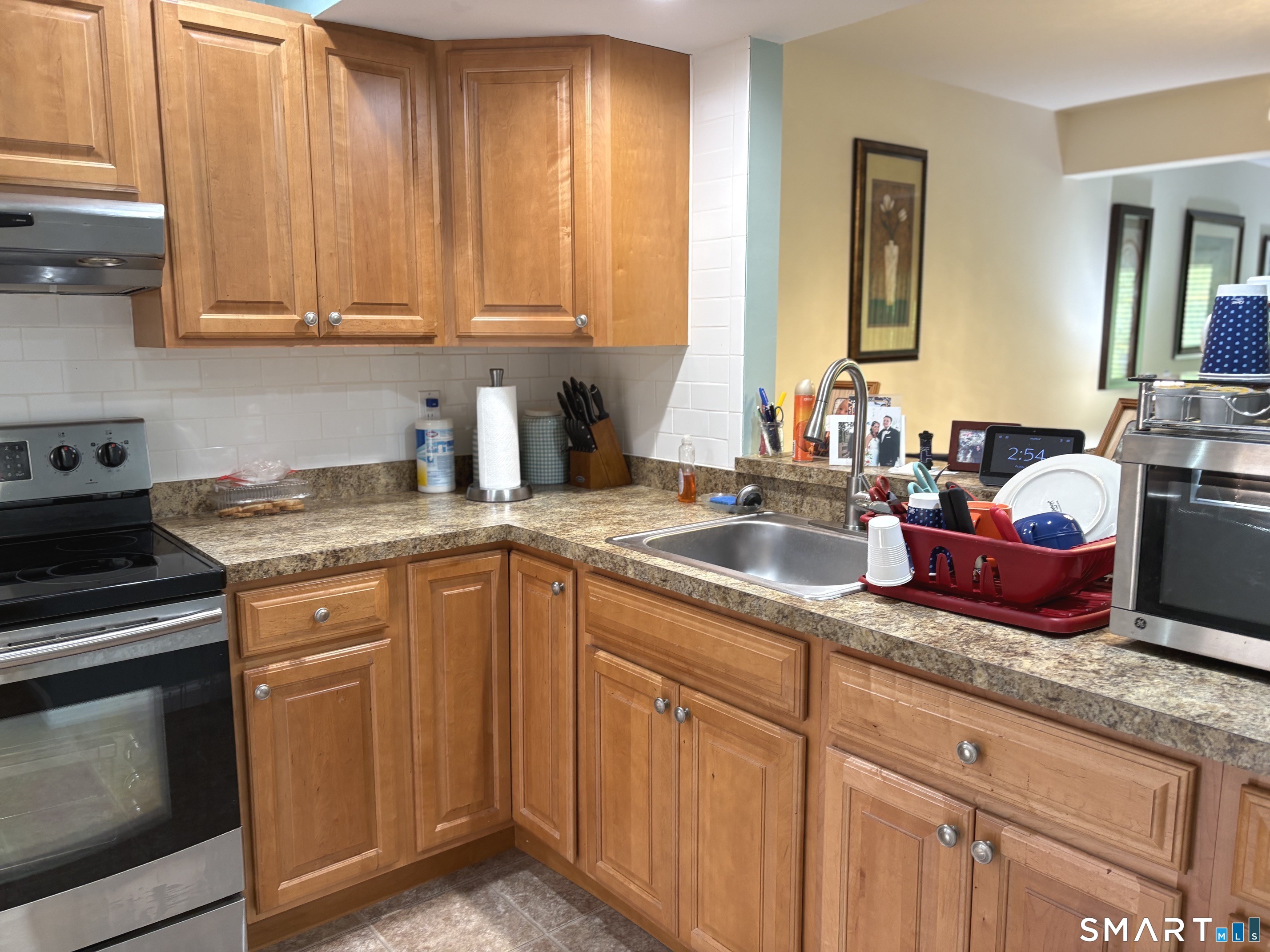 166 Old Brookfield Road Danbury CT 06811