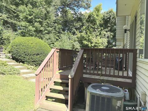 166 Old Brookfield Road Danbury CT 06811