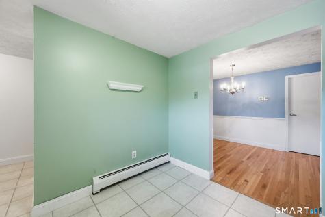 4 Amato Drive South Windsor CT 06074