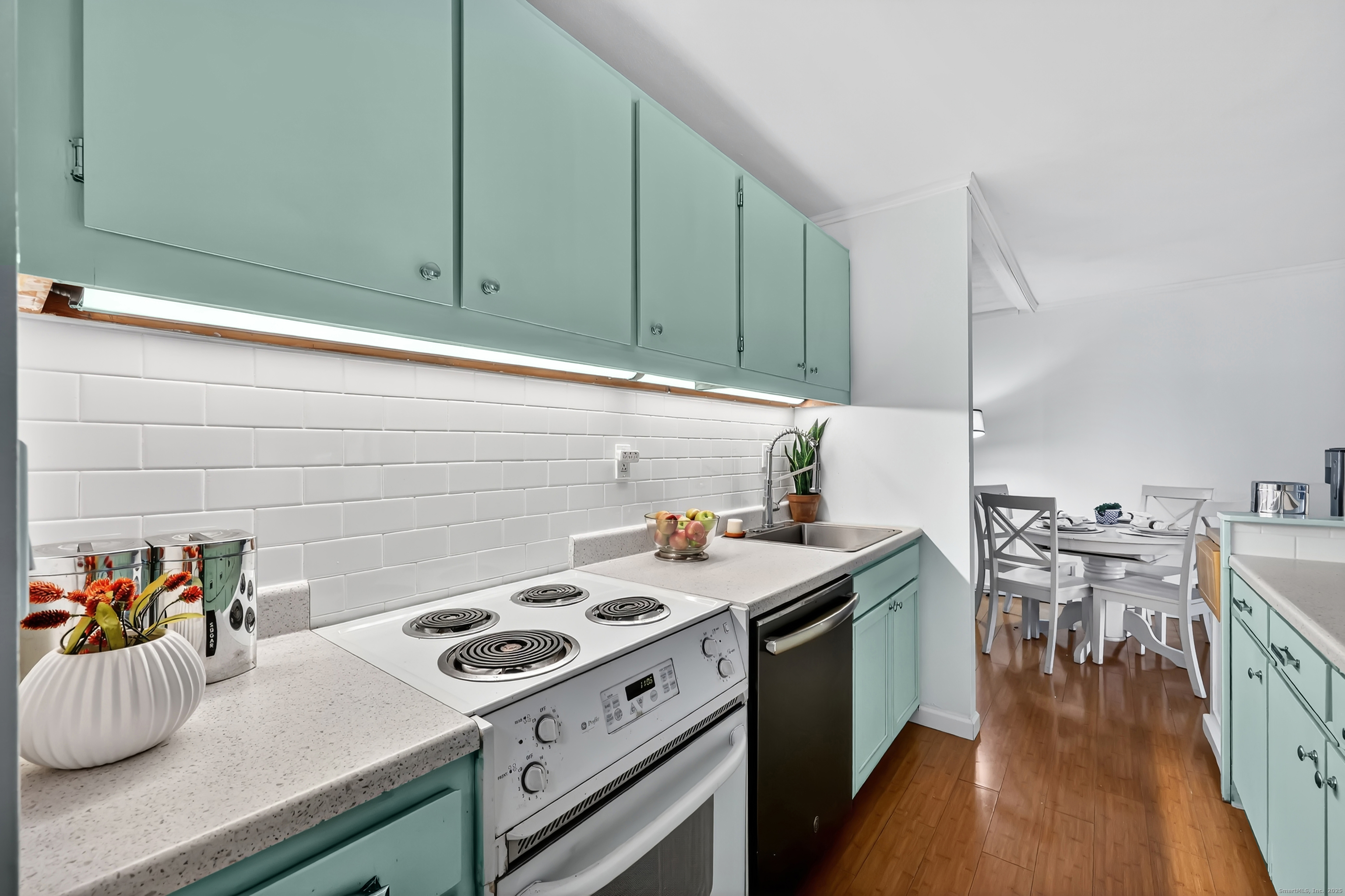 1 Gold Street Hartford CT 06103