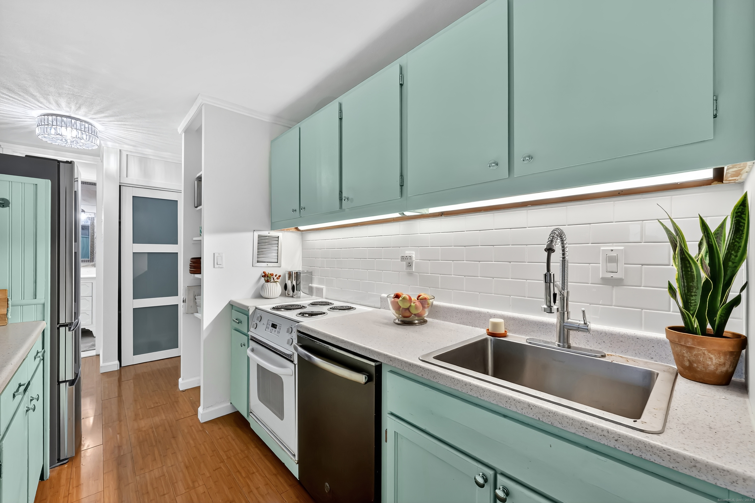 1 Gold Street Hartford CT 06103