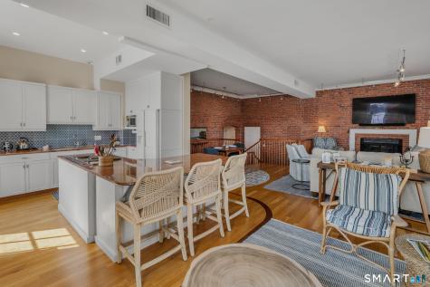 25 Orchard Street Stonington CT 06378