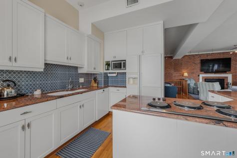 25 Orchard Street Stonington CT 06378