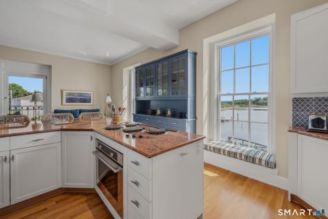 25 Orchard Street Stonington CT 06378