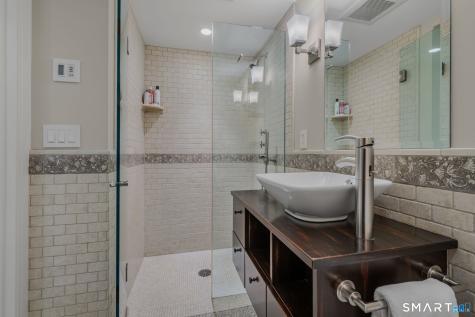 25 Orchard Street Stonington CT 06378