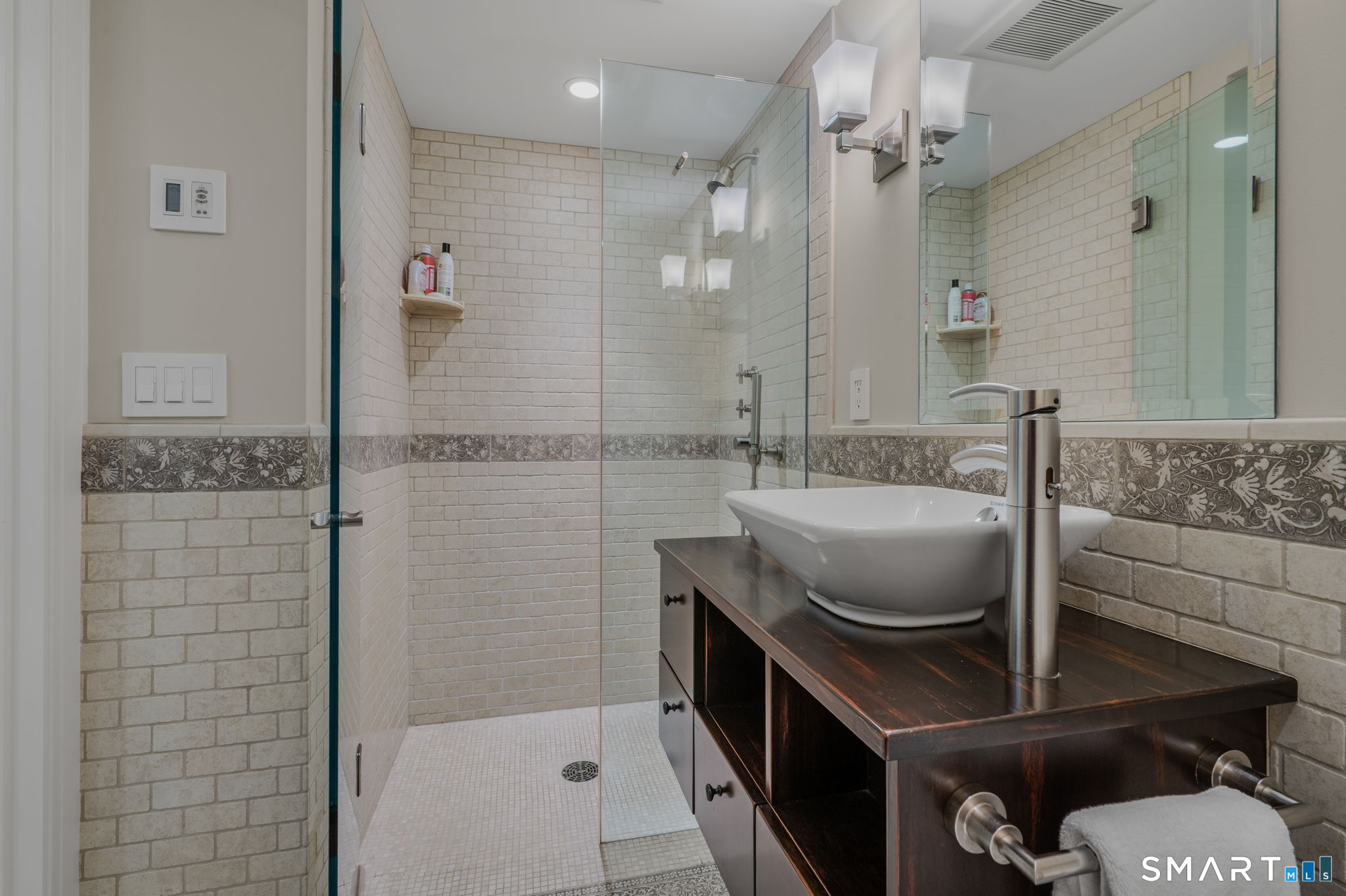 25 Orchard Street Stonington CT 06378