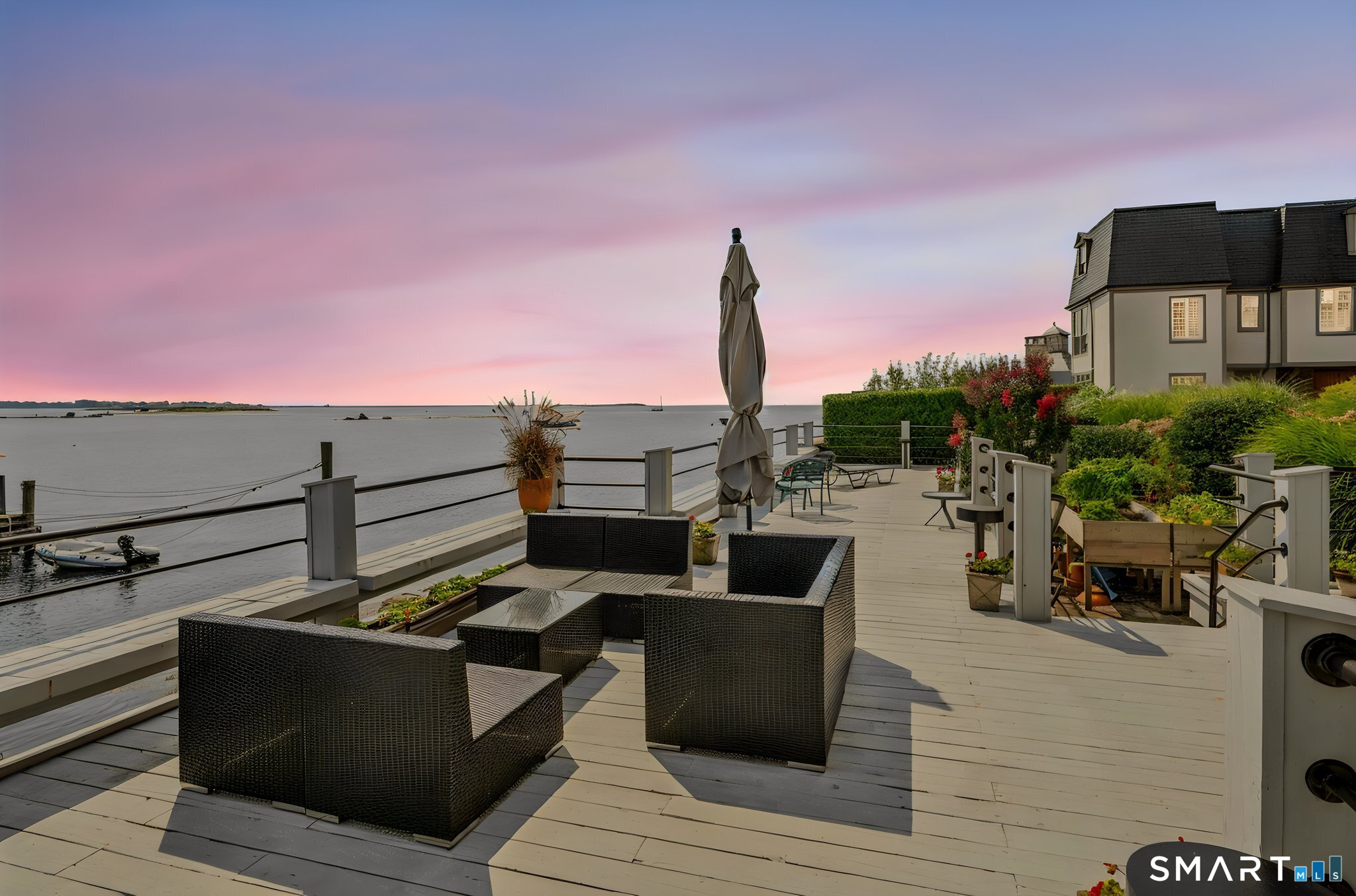 25 Orchard Street Stonington CT 06378