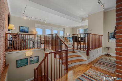25 Orchard Street Stonington CT 06378