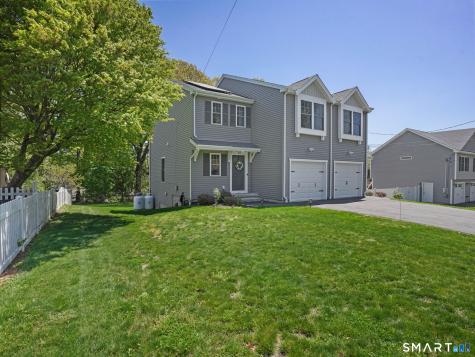 100 Dirienzo Heights Derby CT 06418